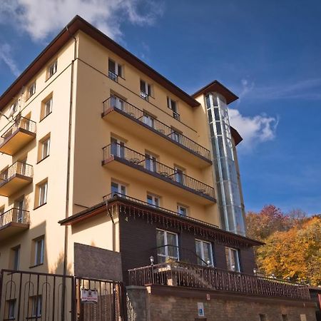 Hotel Henryk Krynica Zdroj Buitenkant foto