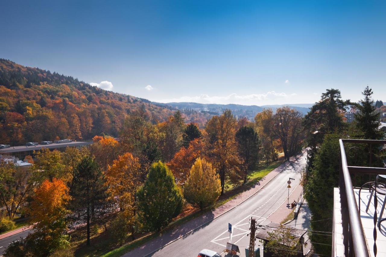 Hotel Henryk Krynica Zdroj Buitenkant foto