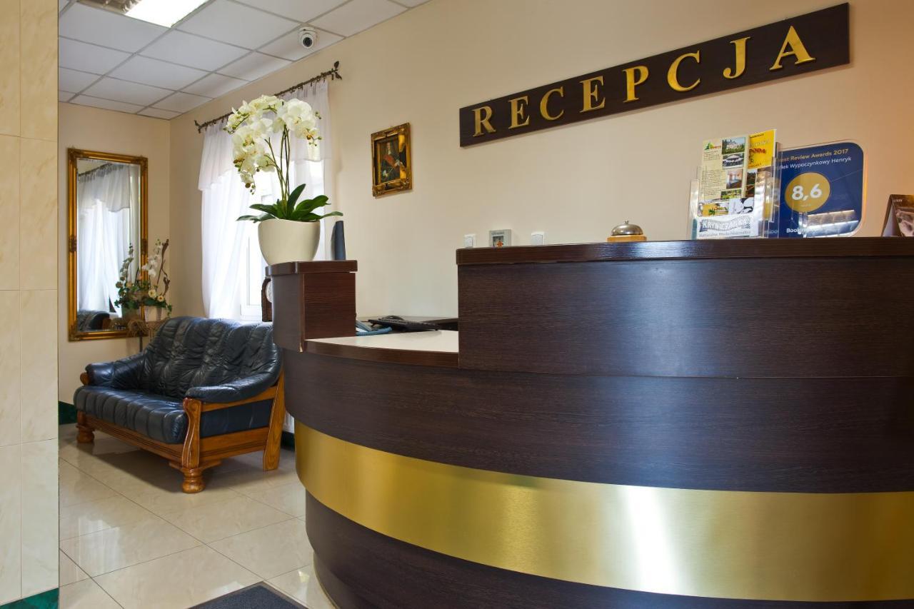Hotel Henryk Krynica Zdroj Buitenkant foto